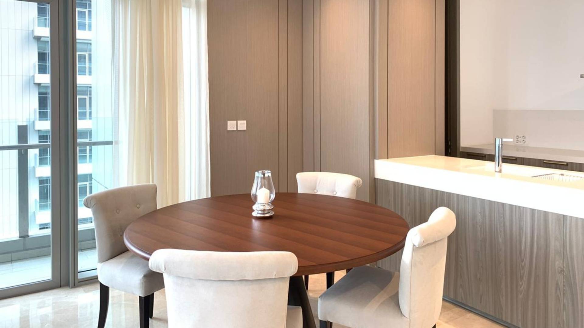 VERDE TWO-TERRAVERDE-3BR-DINING & KITCHEN AREA Spacious Verde Two 3BR Apartment