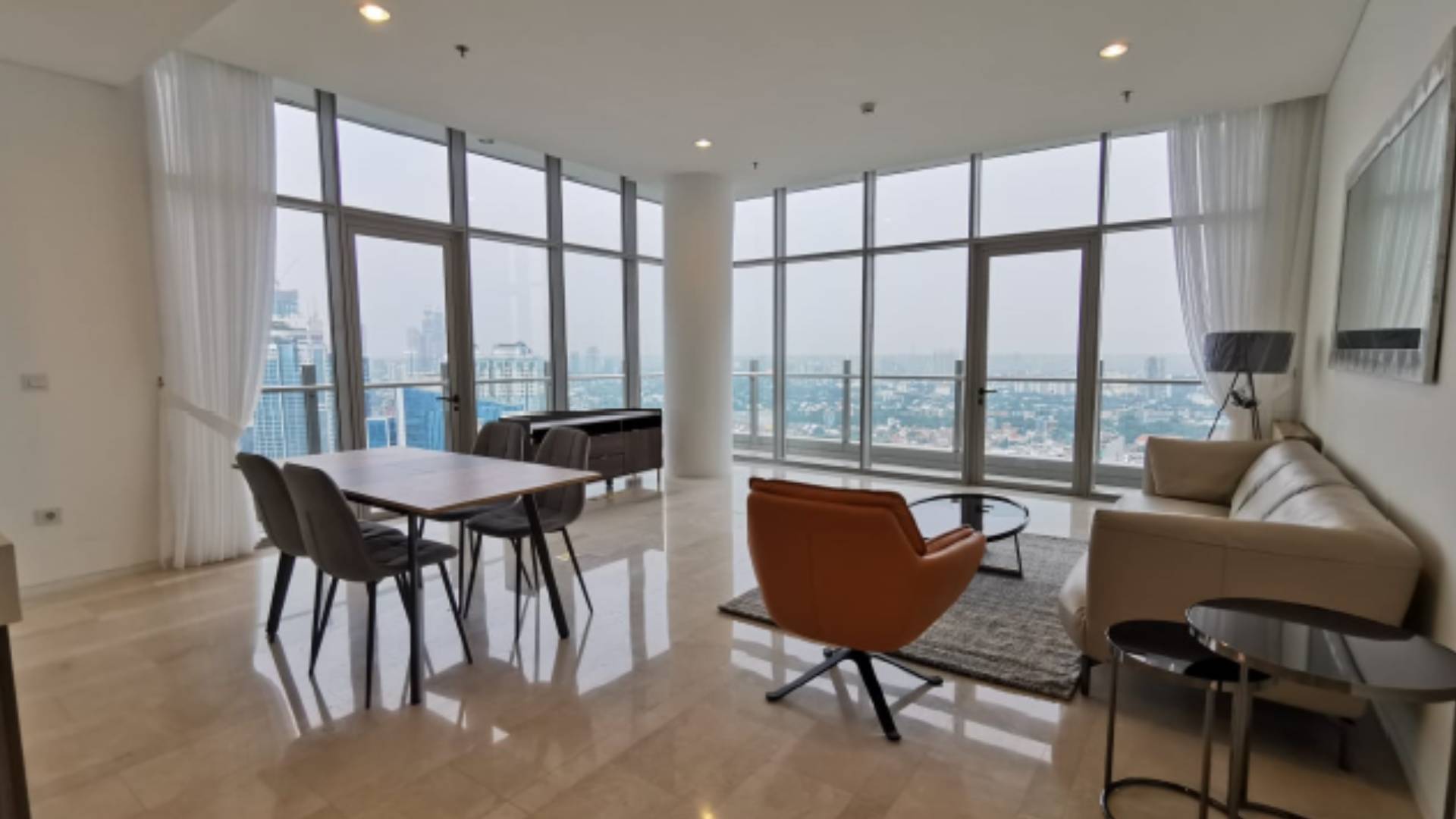 Verde Two – Expansive Family-Oriented Property