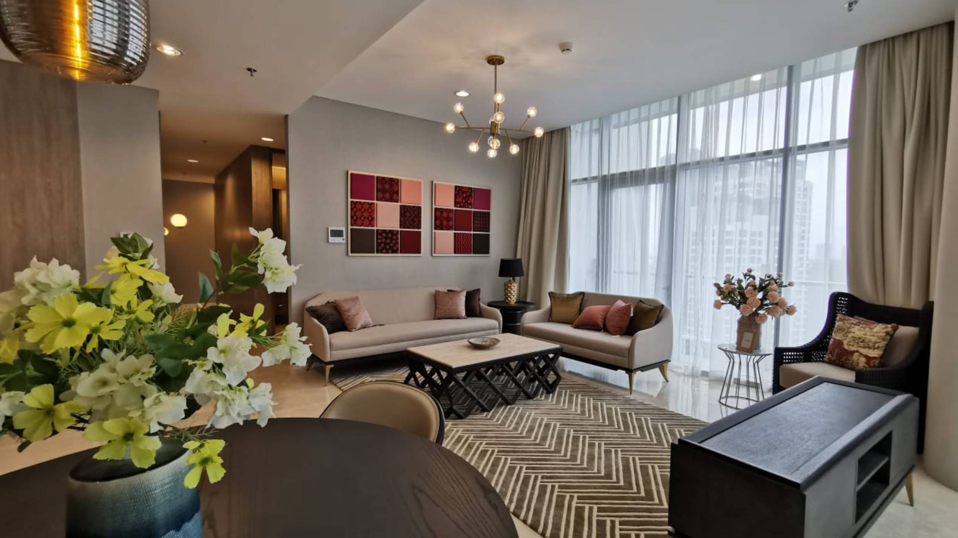 VERDE TWO-TERRAVERDE-3BR-LIVING ROOM Verde Two 3BR – Expansive Premium Living