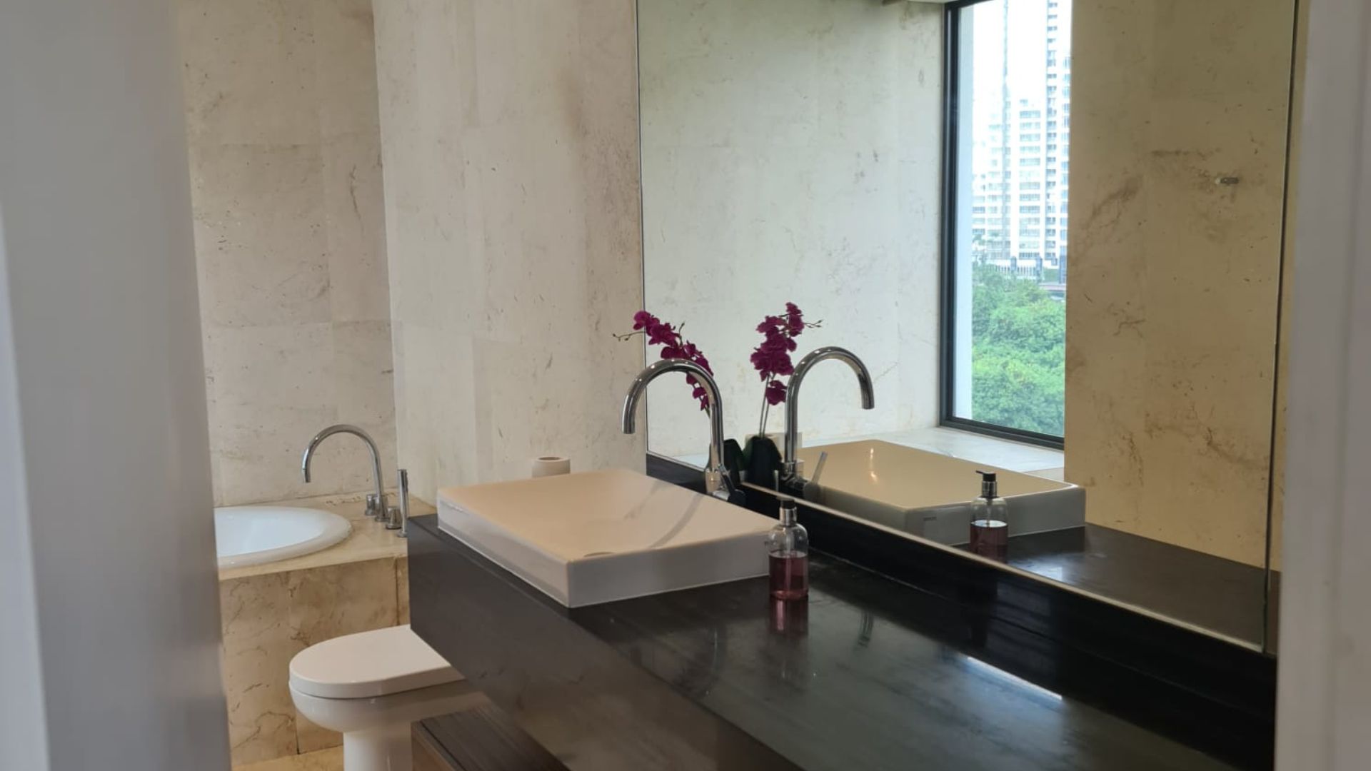 Verde One – 3BR – Bathroom Stylish Prime 3BR Residence – Verde One