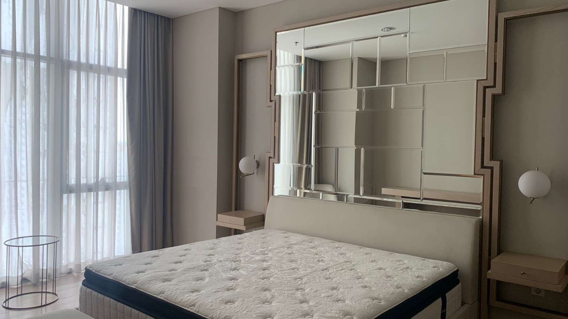 Rare 2BR Residence at Verde Two