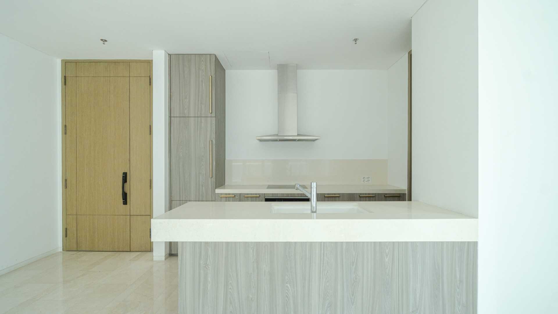 Verde Two Terraverde-3BR-Kitchen set Family-Ready 3BR Residence at Verde Two