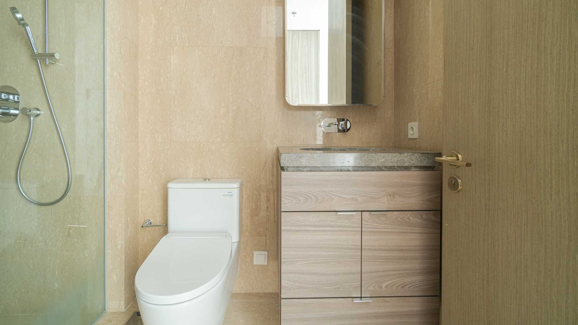 Verde Two Terraverde-3BR-Toilet interior Luxury 3BR Residence at Verde Two