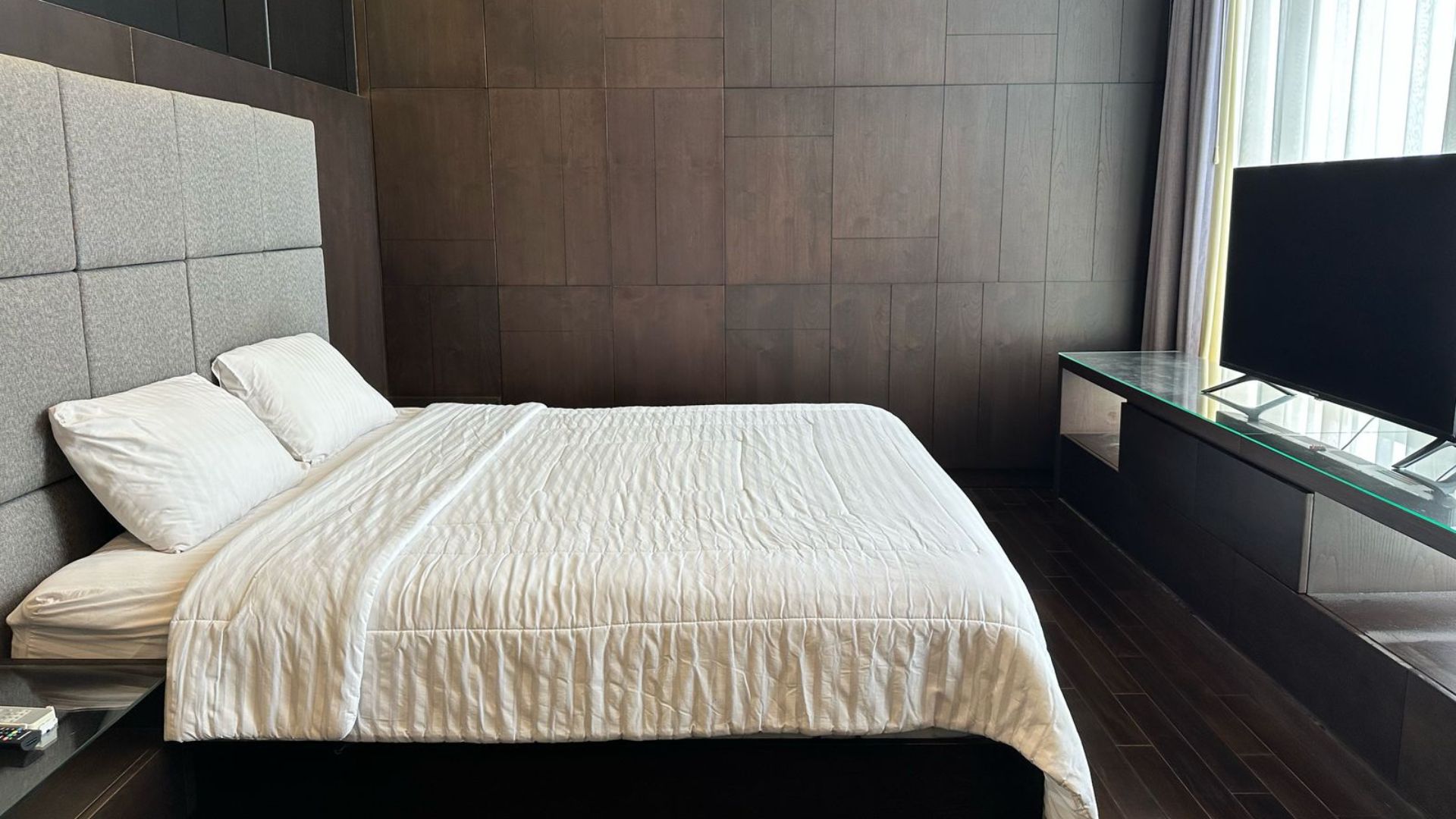 Verdeone – 3BR – Bedroom 1 Smart 3BR Urban Residence at Verde One
