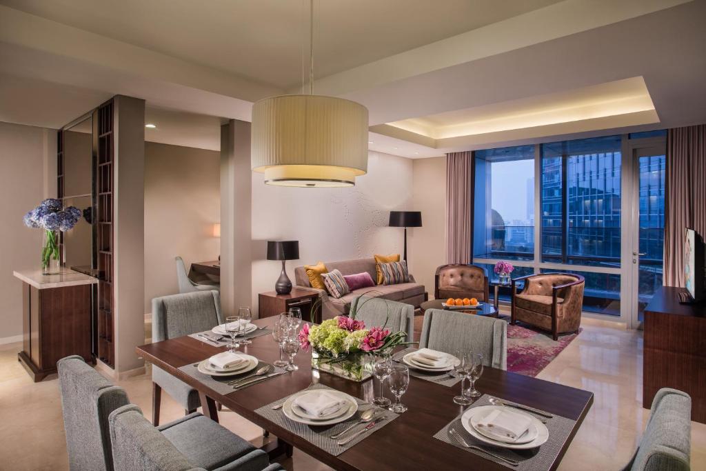 102141150 ascott kuningan