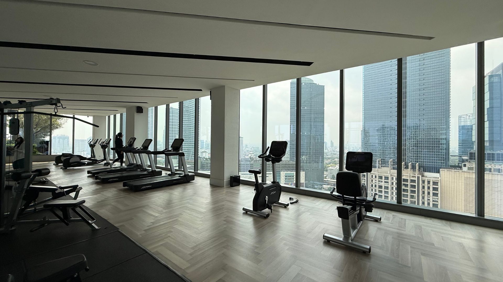57 Promenade - Gym Fitness Center 2