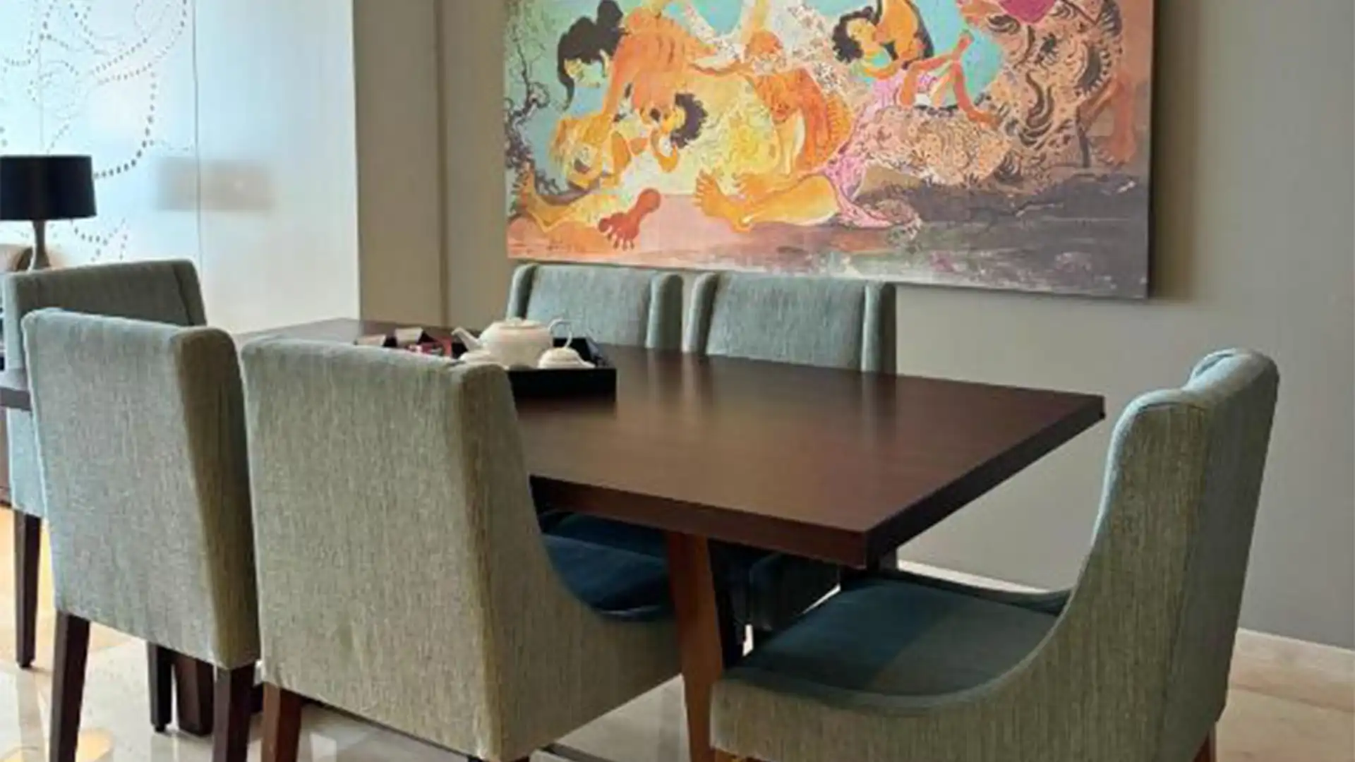 Ascott-2BR-Dining Area Well-Balanced 2BR Serviced Apartment – Ascott Kuningan