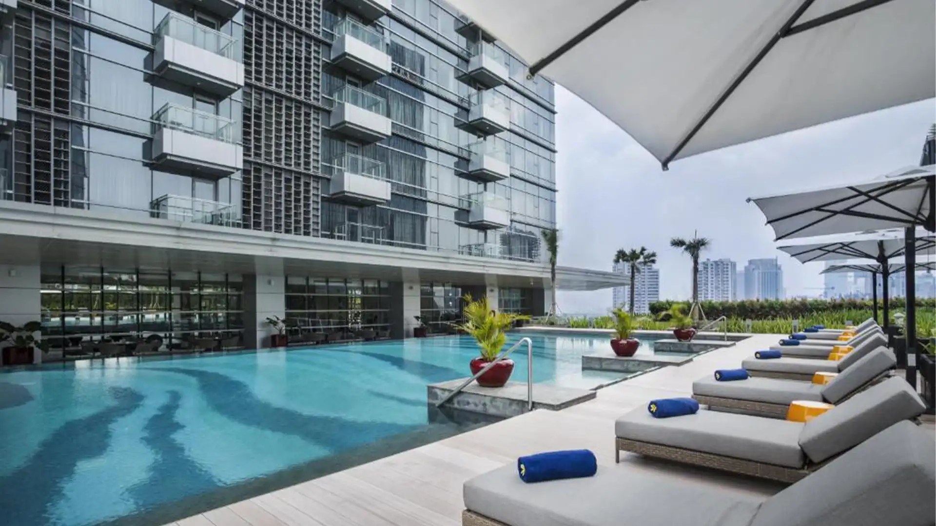 Ascott-Facilities-Swimming Pool Ascott Kuningan – Stylish 2BR Serviced Apartment