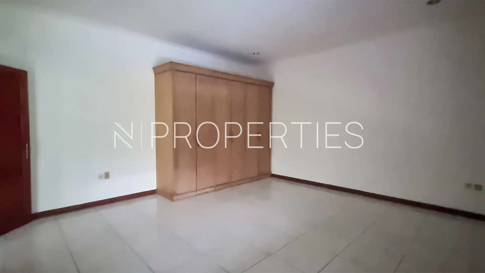 Bungur no.18-5BR-Bedroom 2 Expansive 5BR Family House at Kemang