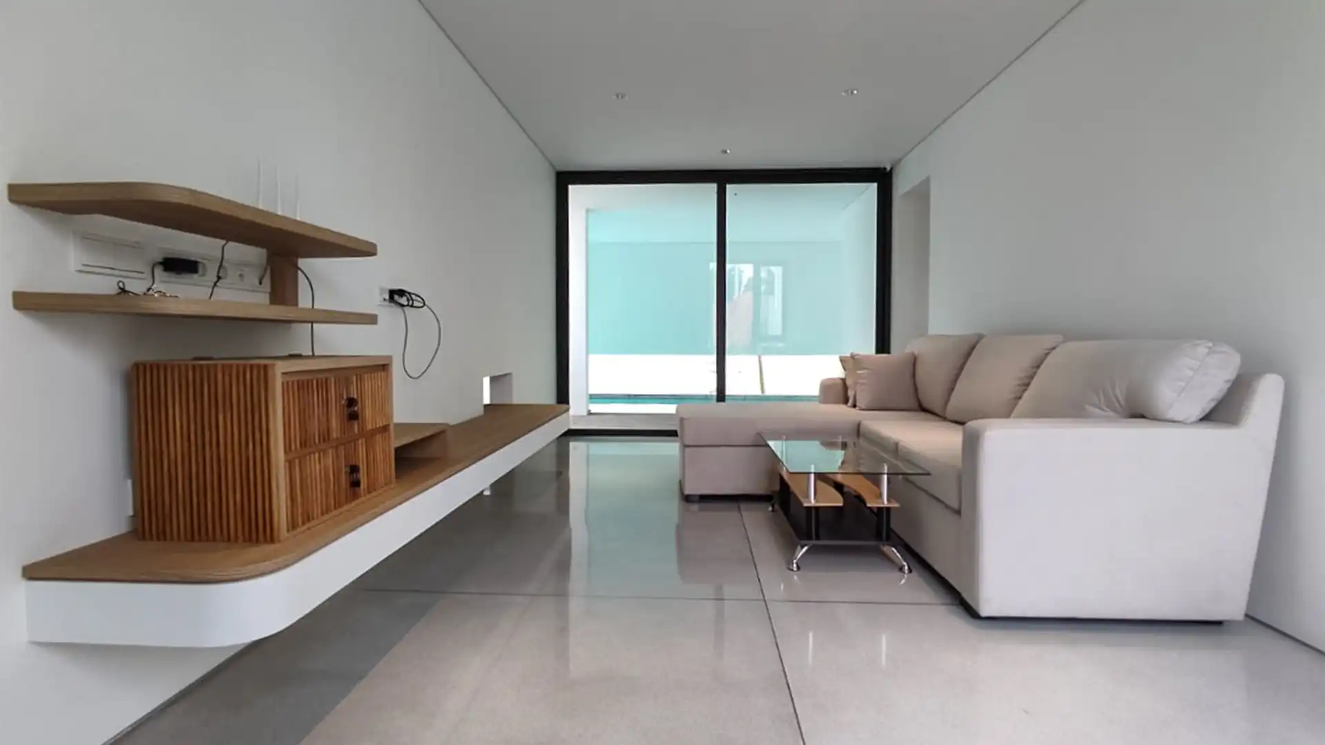 Comfortable 3BR Family Home at Cilandak