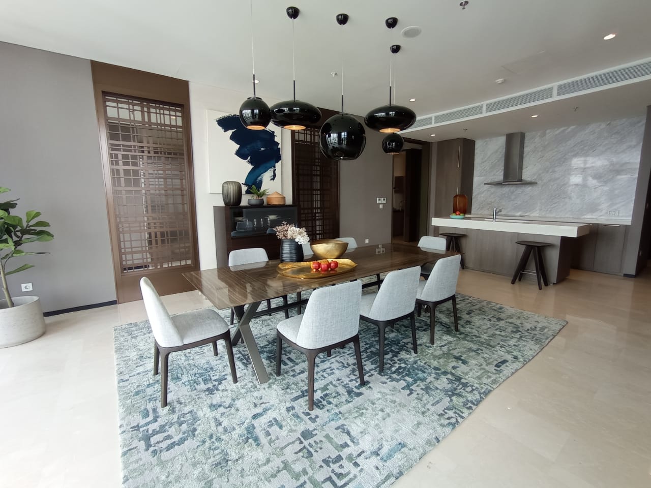 Copy of Verde Two-Monte 4BR-Dining Area Ultra-Spacious 4BR at Verde Two