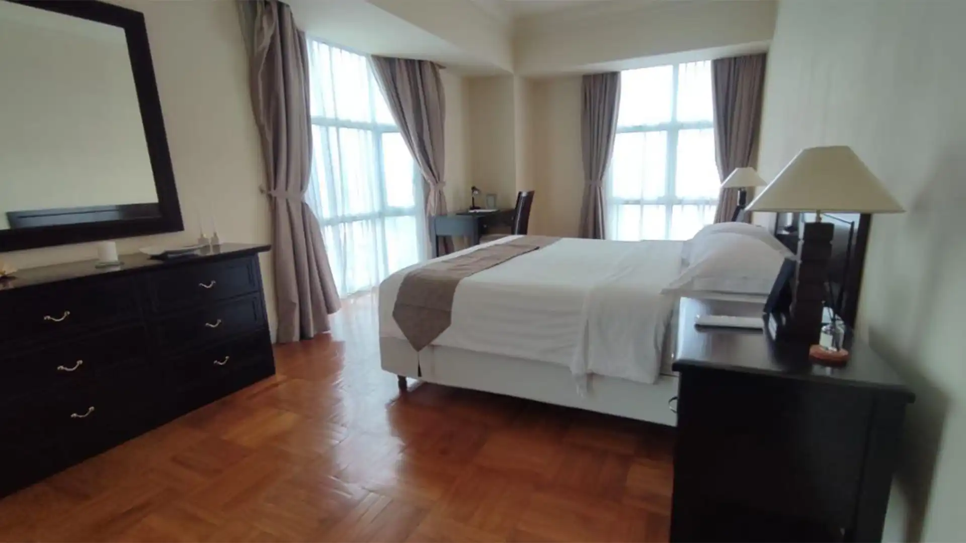 Executive Menteng-3BR-Bedroom 2 Menteng Executive – Luxury 3BR Serviced Apartment