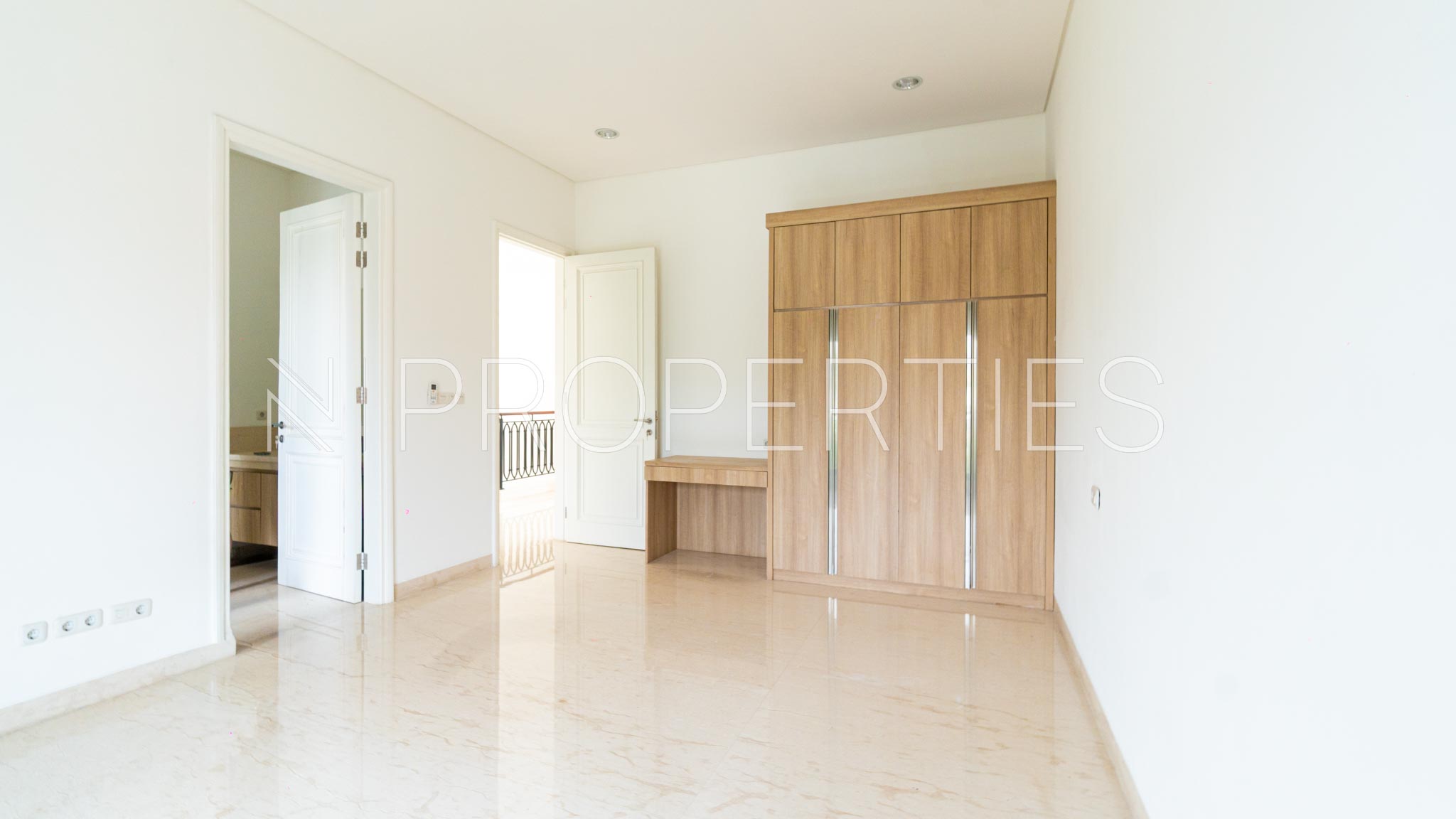 Grand 5BR Private Residence at Cilandak