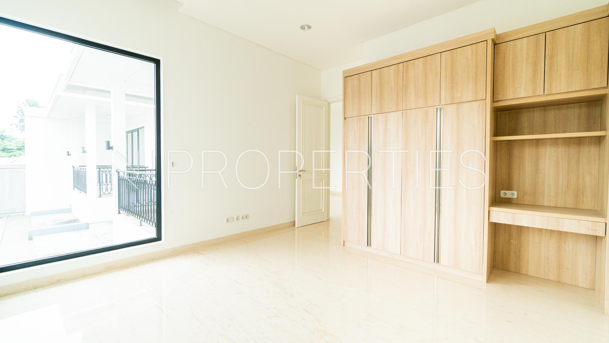 Grand 5BR Private Residence at Cilandak