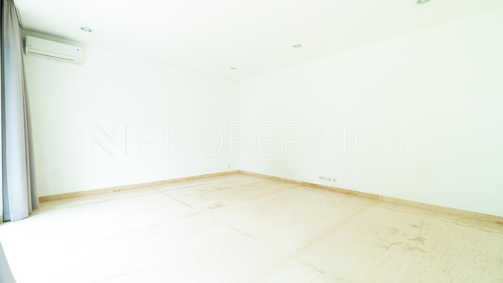 Grand 5BR Private Residence at Cilandak