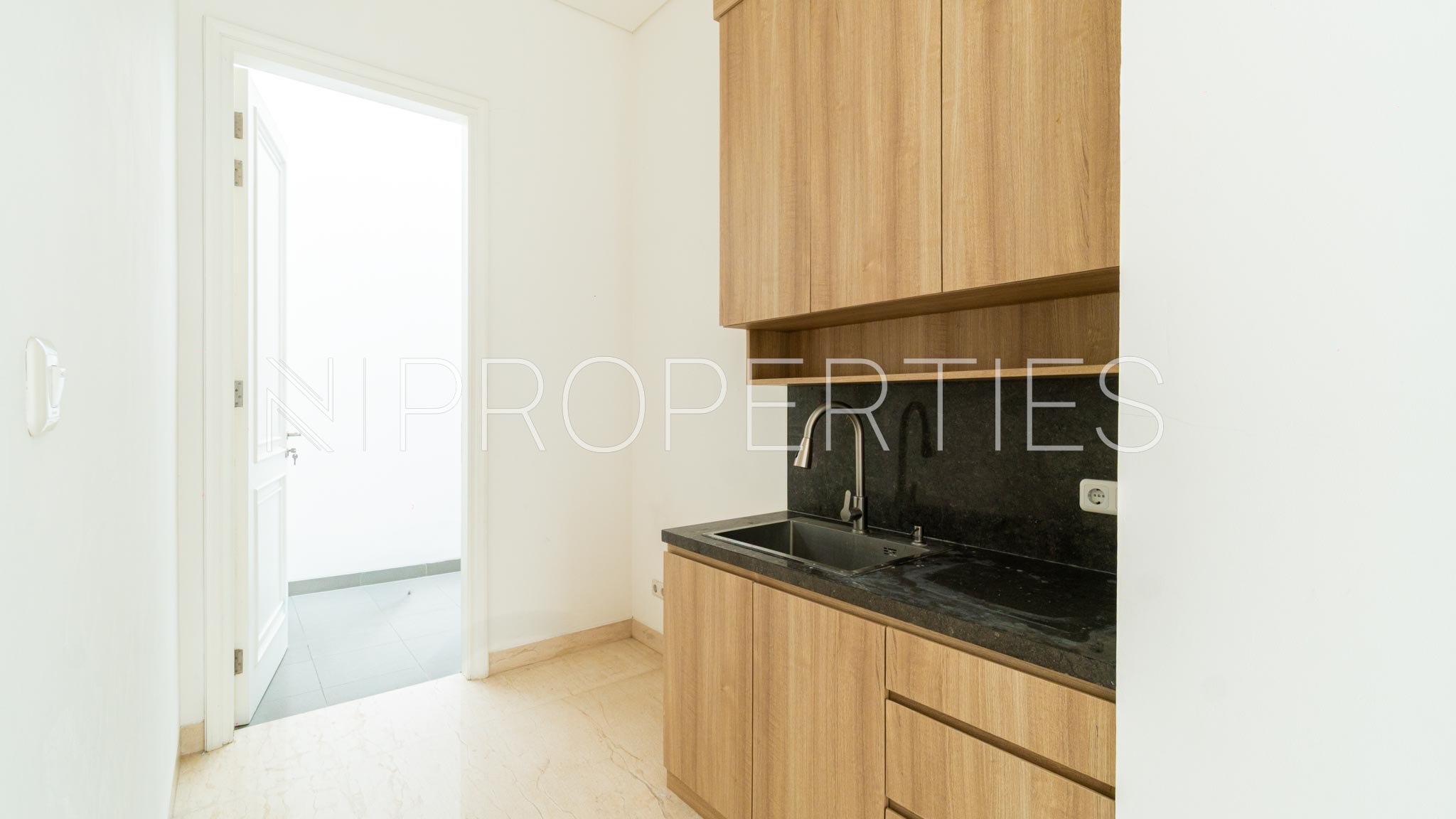 Grand 5BR Private Residence at Cilandak