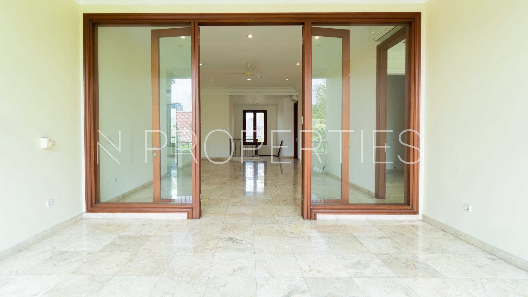 Kecapi 8-4BR-Balcony Spacious 4BR Compound – Kecapi 8 Pejaten