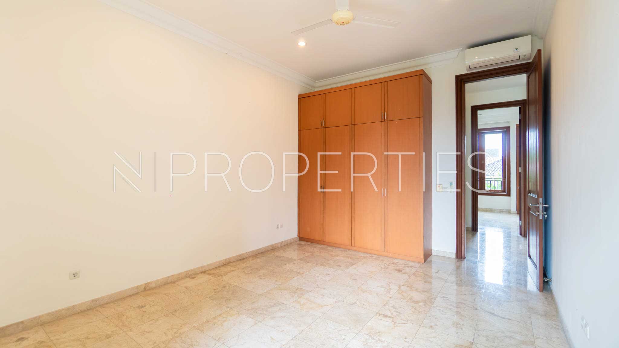 Kecapi 8-4BR-Bedroom 2 Spacious 4BR Compound – Kecapi 8 Pejaten