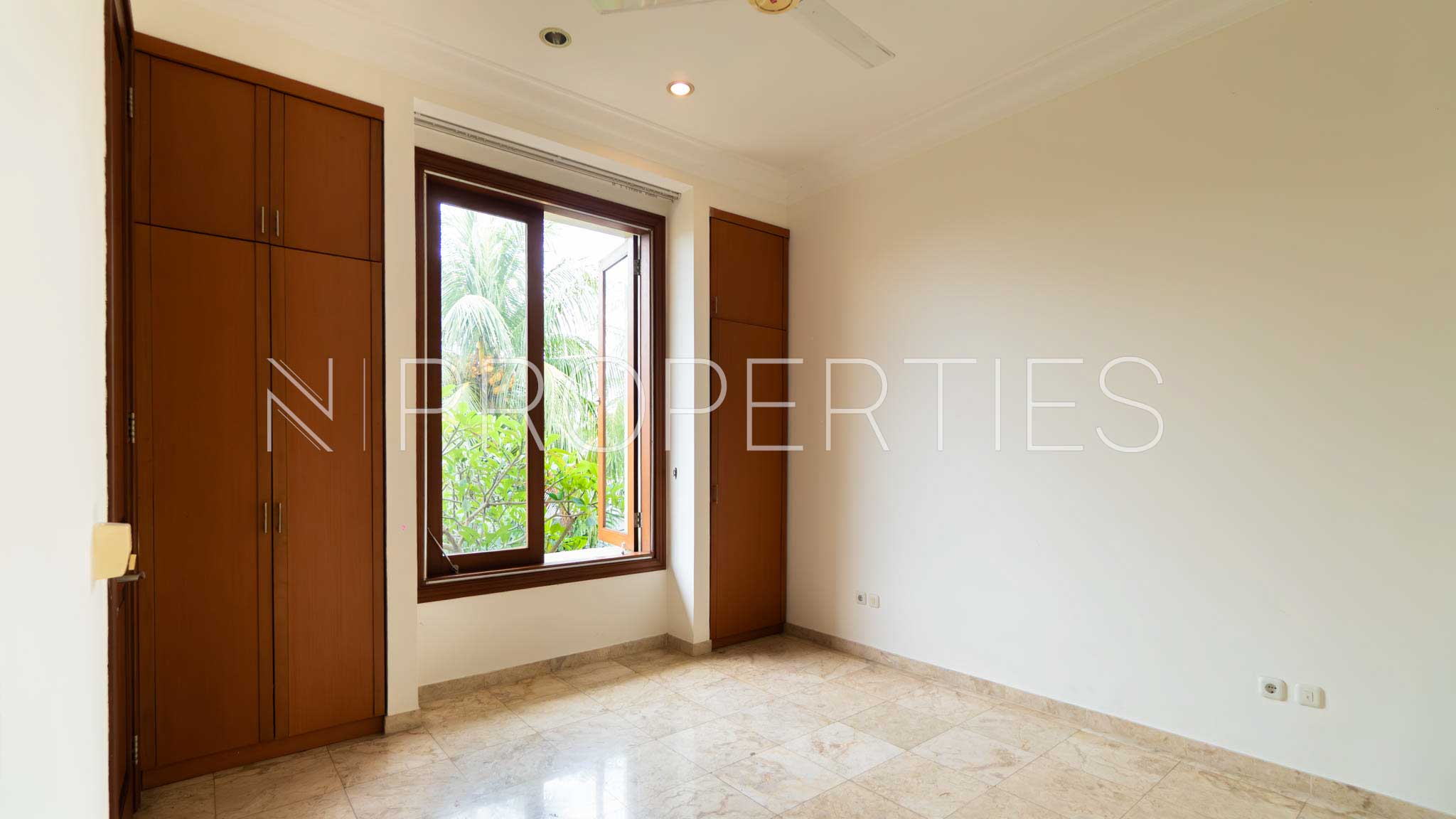 Kecapi 8-4BR-Bedroom 3 (1) Spacious 4BR Compound – Kecapi 8 Pejaten