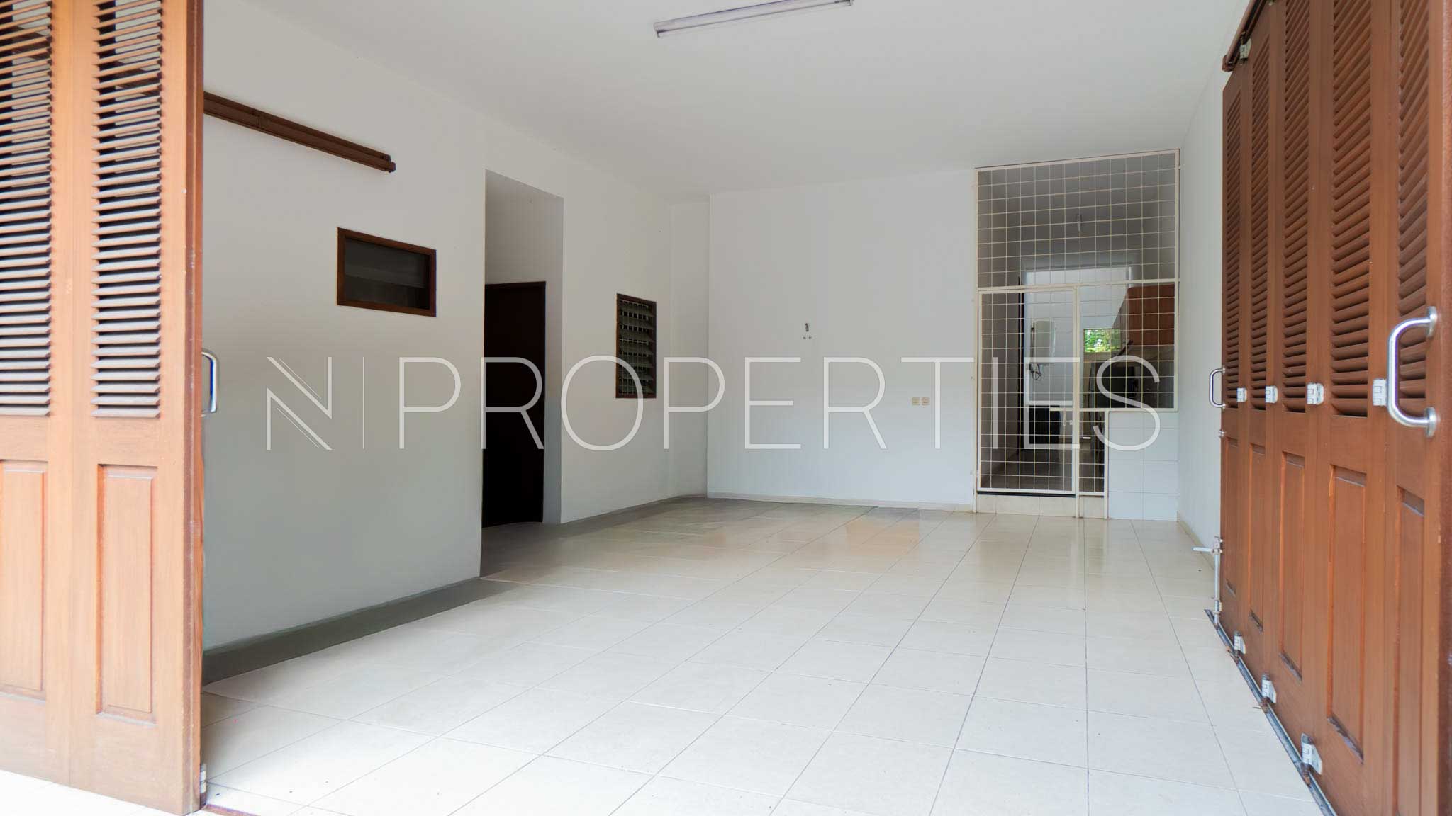 Kecapi 8-4BR-Garage 2 Spacious 4BR Compound – Kecapi 8 Pejaten