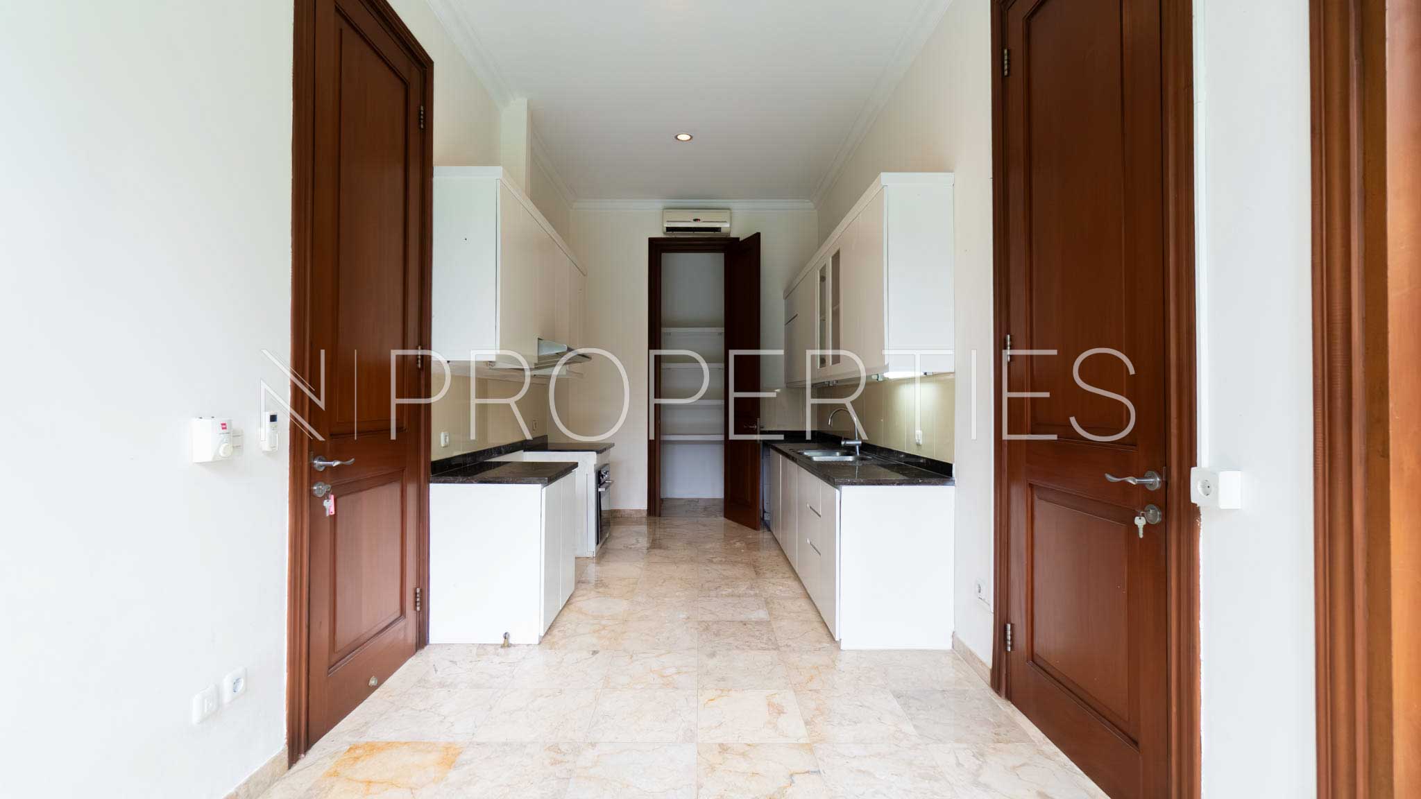 Kecapi 8-4BR-Kitchen Area Spacious 4BR Compound – Kecapi 8 Pejaten
