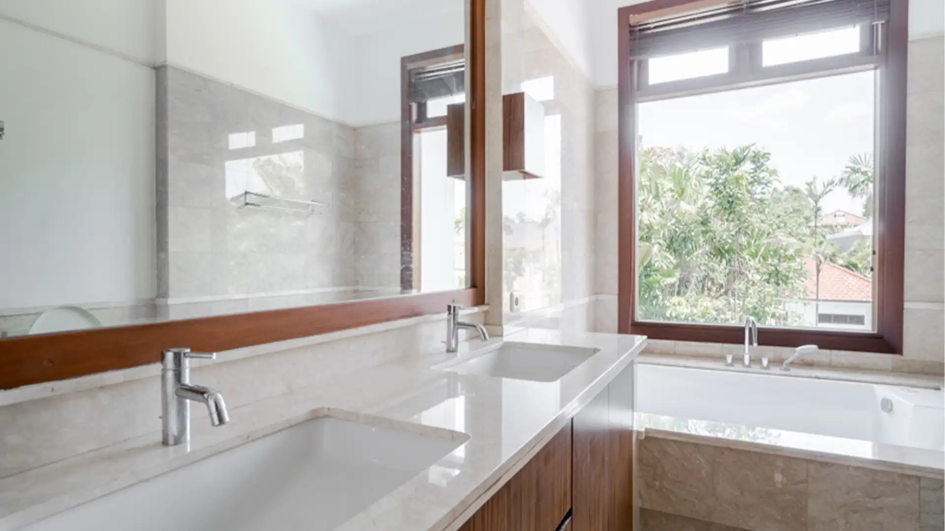Luxury 4BR House at Kemang