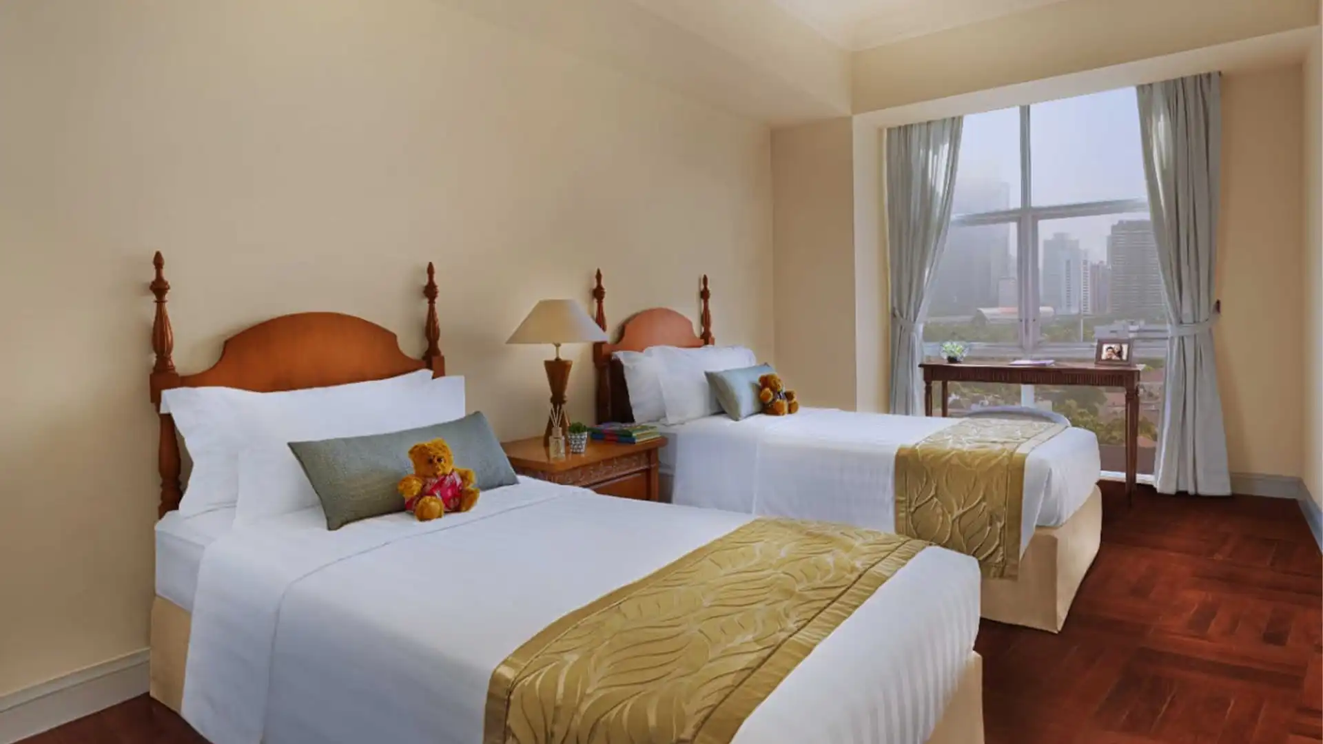 Menteng-2BR-Bedroom 1 Menteng Executive – Practical 2BR Serviced Apartment