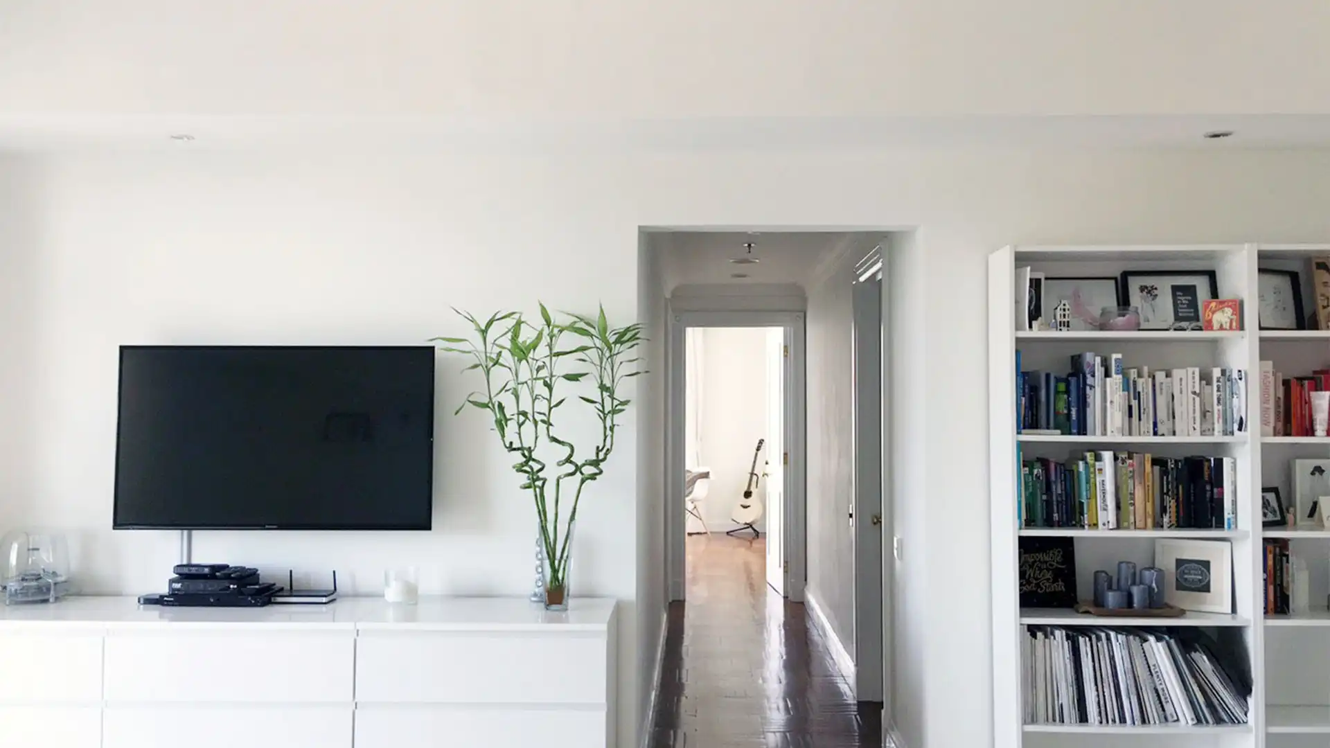 Menteng-2BR-Living Area Menteng Executive – Spacious 2BR Serviced Apartment
