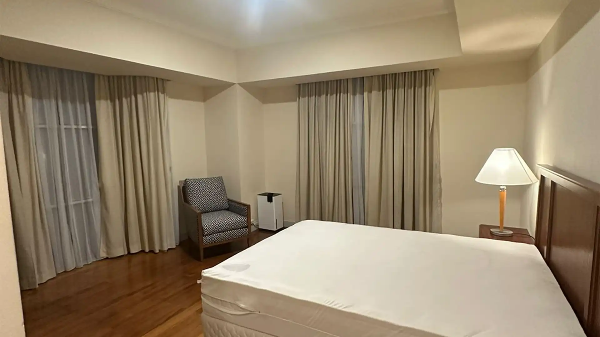 Menteng Executive – Generous 3BR Serviced Apartment
