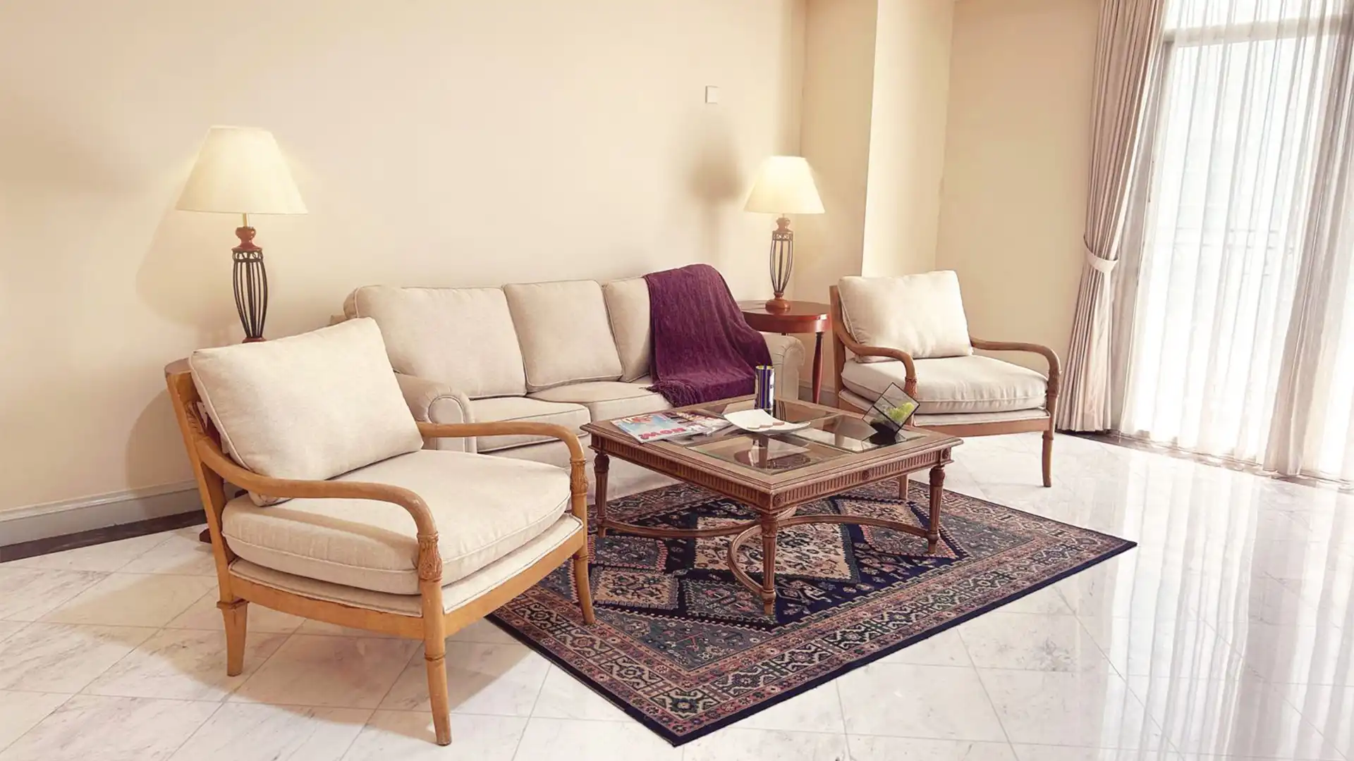 Menteng-4BR-Living Area Menteng Executive – Large 4BR Serviced Apartment