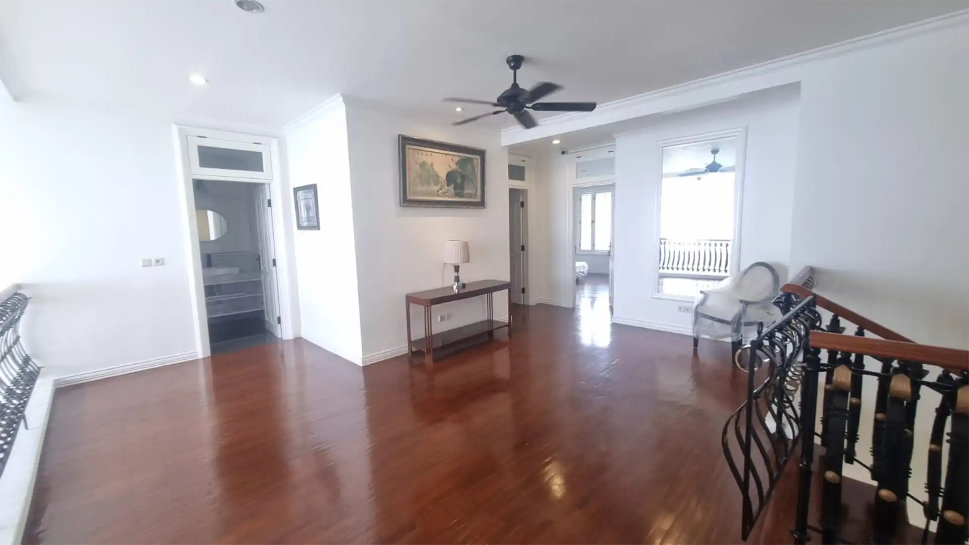 Niaga Duta-4BR-Living Area Second Floor Luxury Premium 4BR Family – Pondok Indah