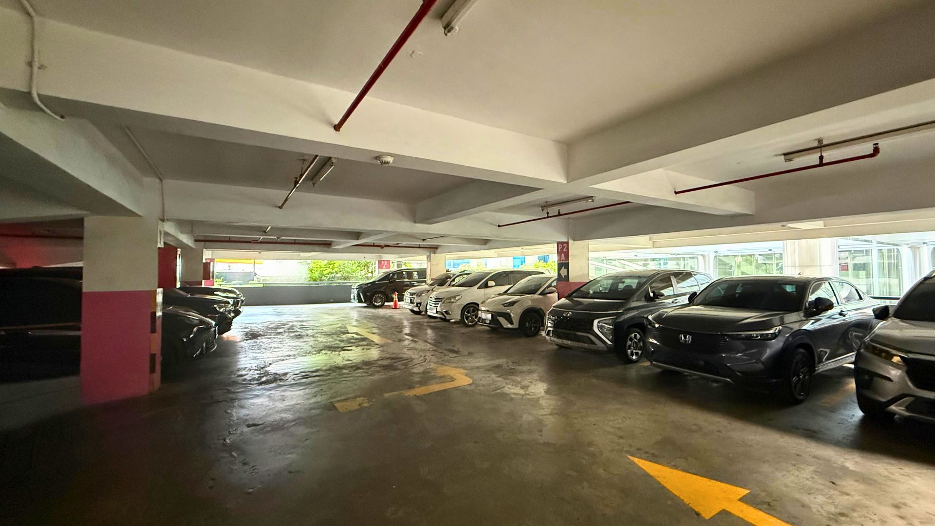 PARKING AREA – SAMARA SUITES Premium 3BR Apartment at Samara Suites