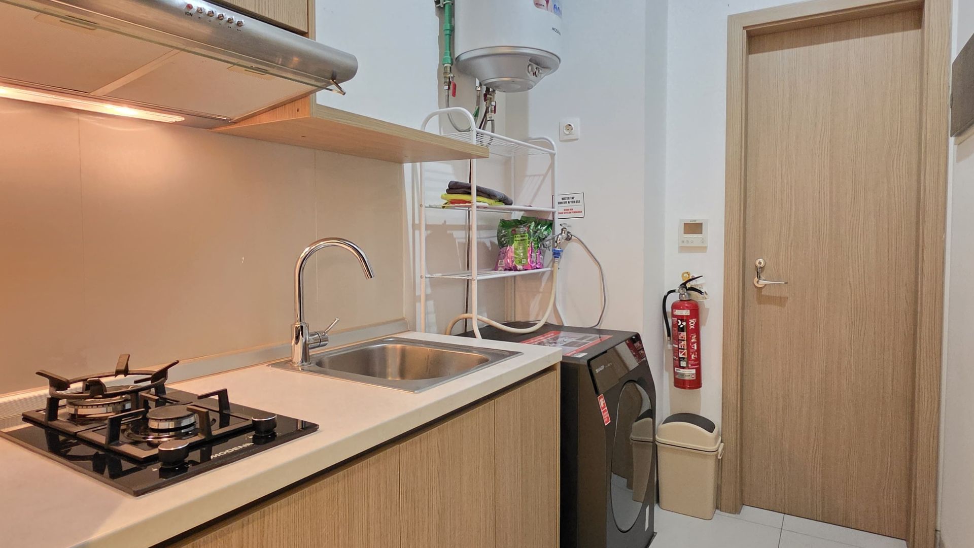 PORTE 6F – KITCHEN AREA Refined 2BR Urban Layout – La Vie