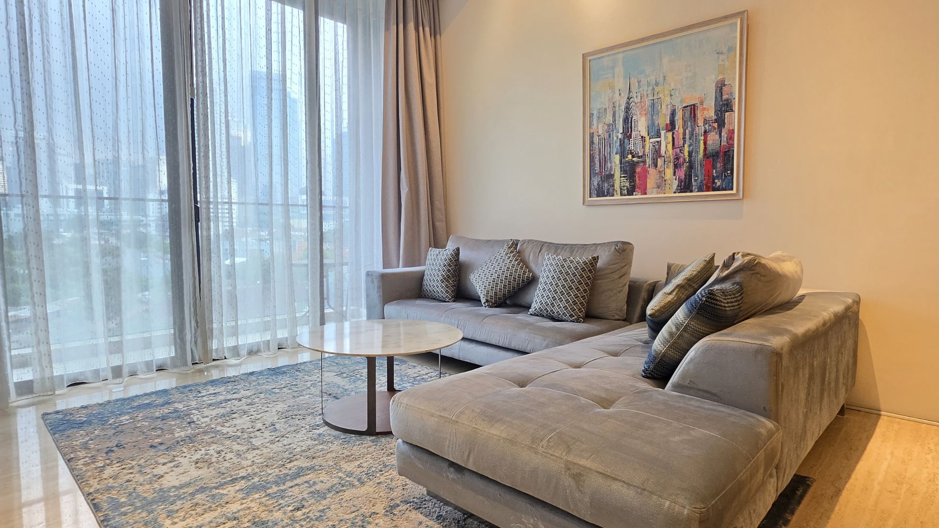 PORTE 6F – LIVING AREA Refined 2BR Urban Layout – La Vie