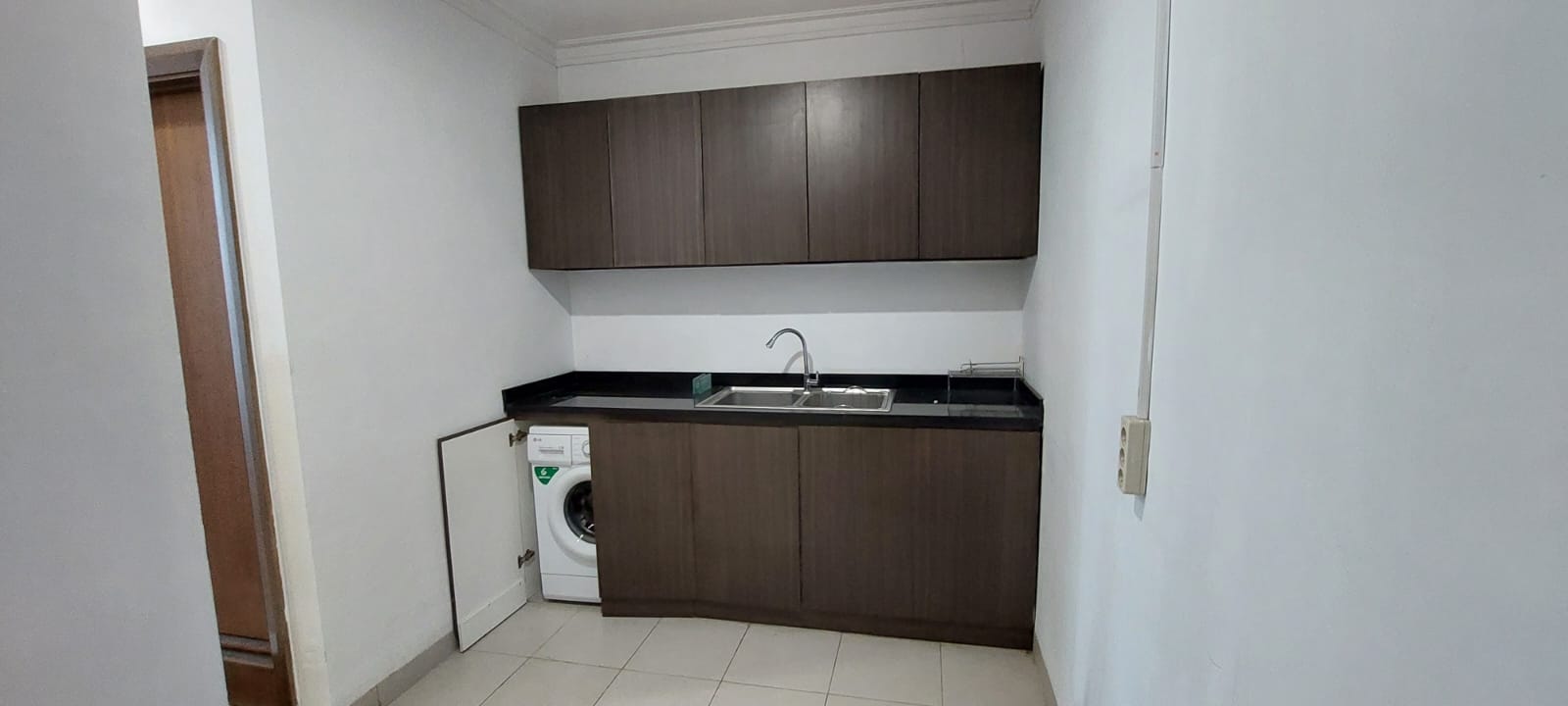 Premium Two-Bedroom at Residence 8