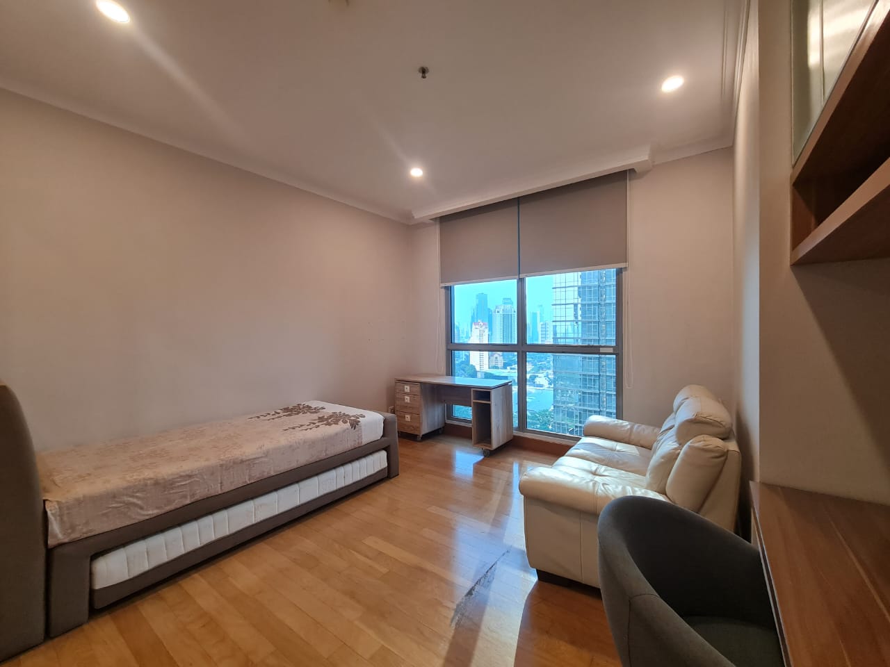 Residence 8 – Spacious 3BR Apartment