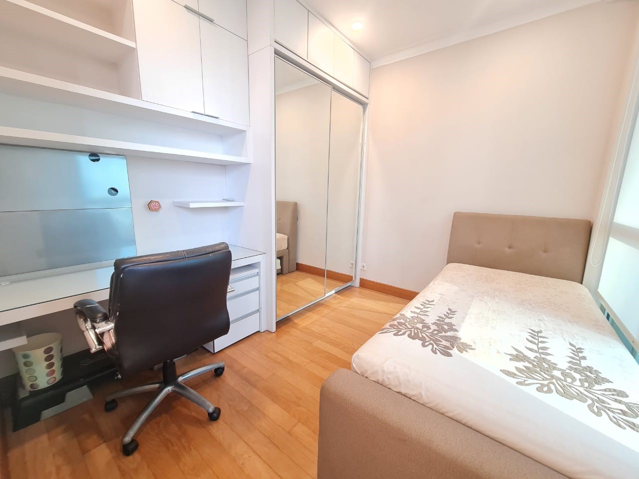 Residence 8 – Spacious 3BR Apartment