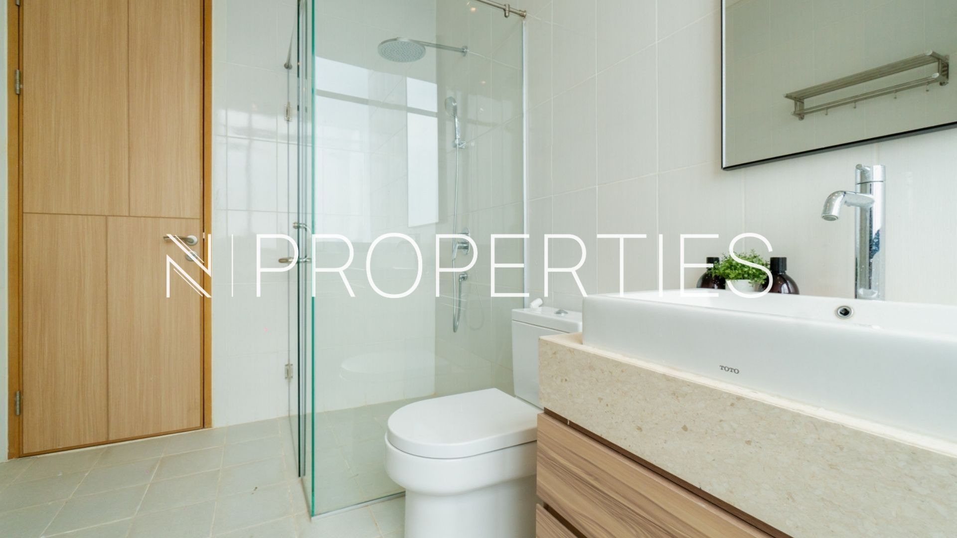 Samara 3601 – Bathroom Premium 3BR Apartment at Samara Suites