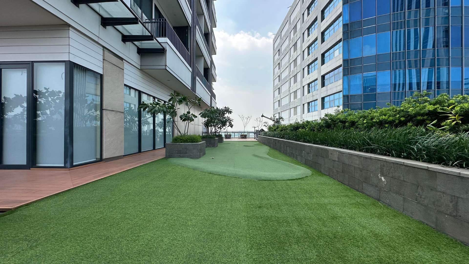 Samara Suites-Facilities-Minigolf Premium 3BR Apartment at Samara Suites