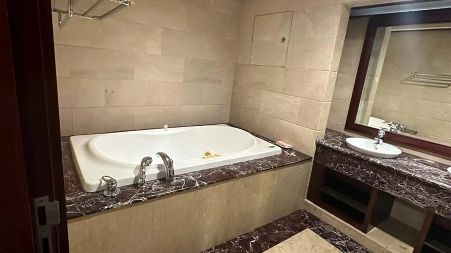 SCBD Suites – Spacious 2BR Executive