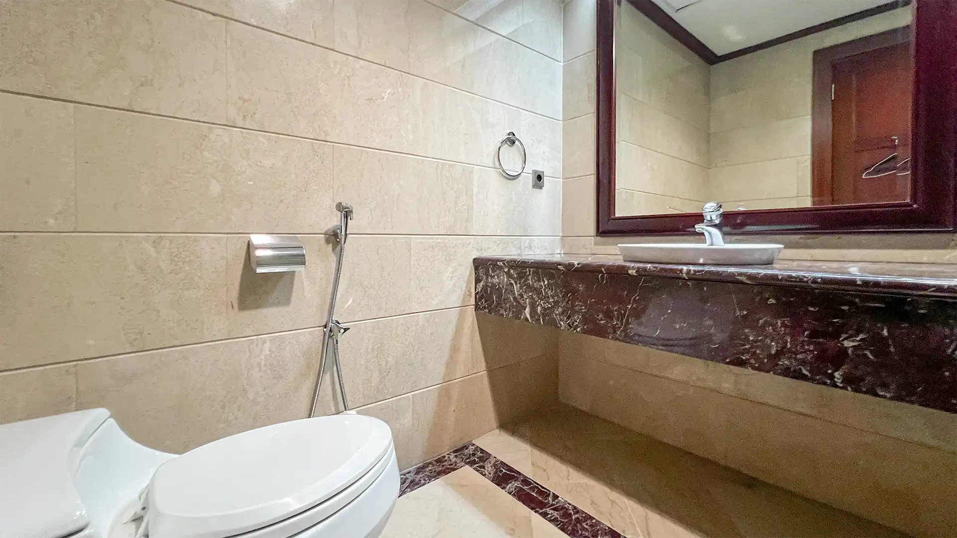 SCBD Suites – Rare Grand 3BR