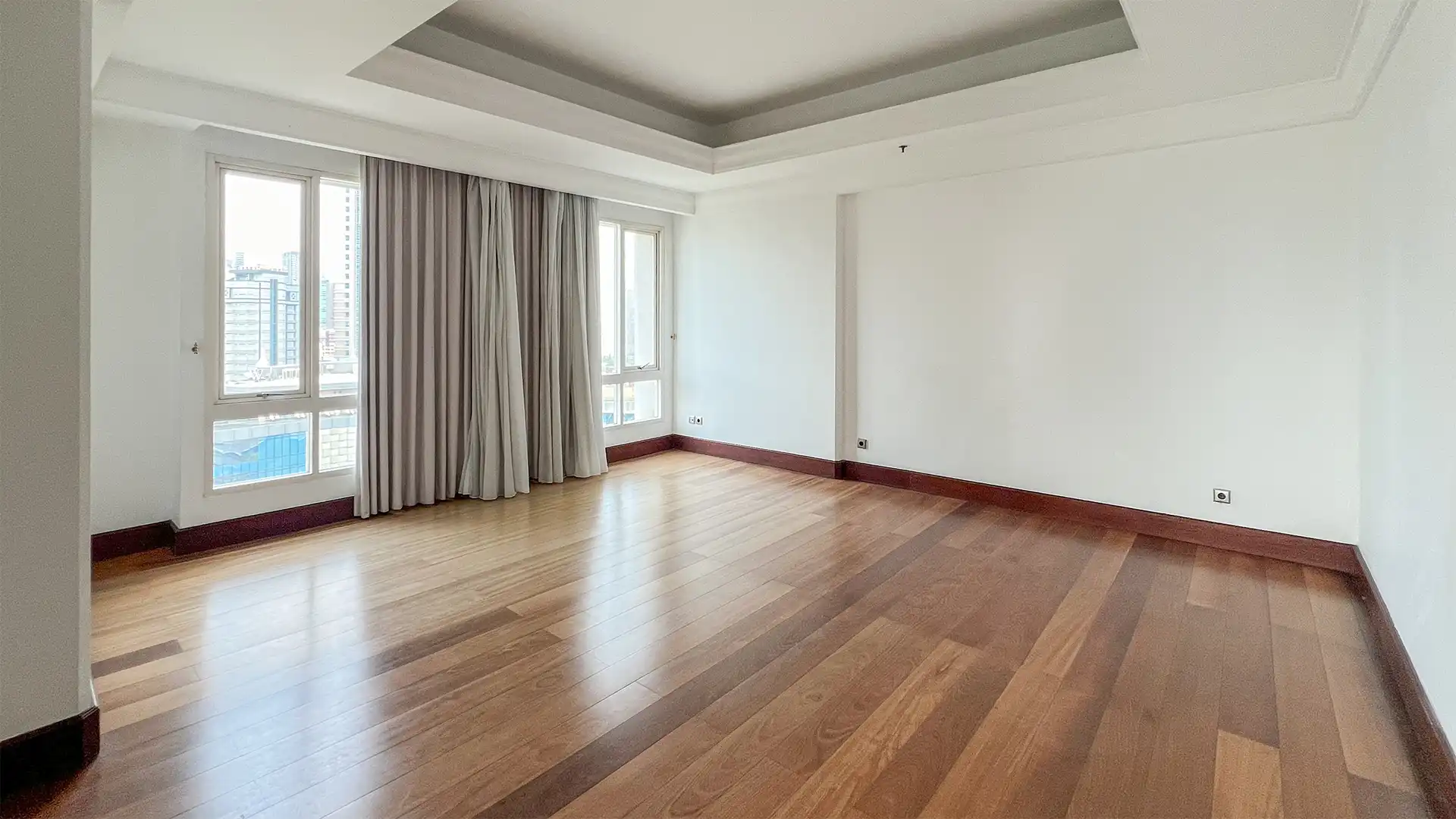 SCBD Suites – Rare Grand 3BR