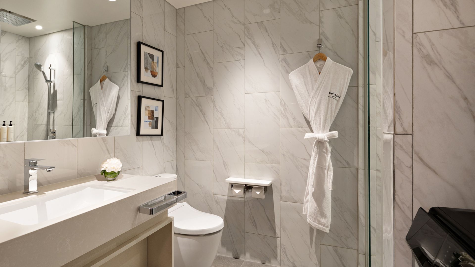 Swissôtel Residences – Comfortable 2BR Apartment