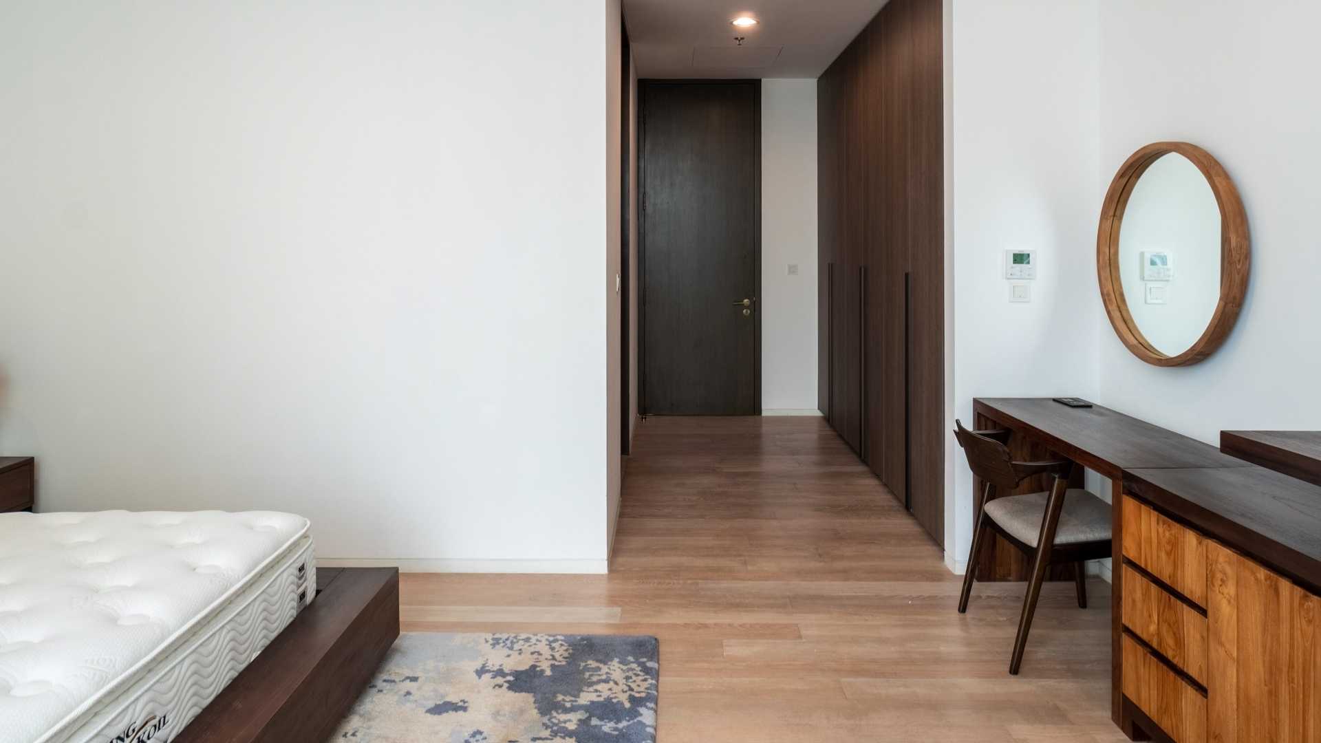 Refined 3BR Living at Verde Two