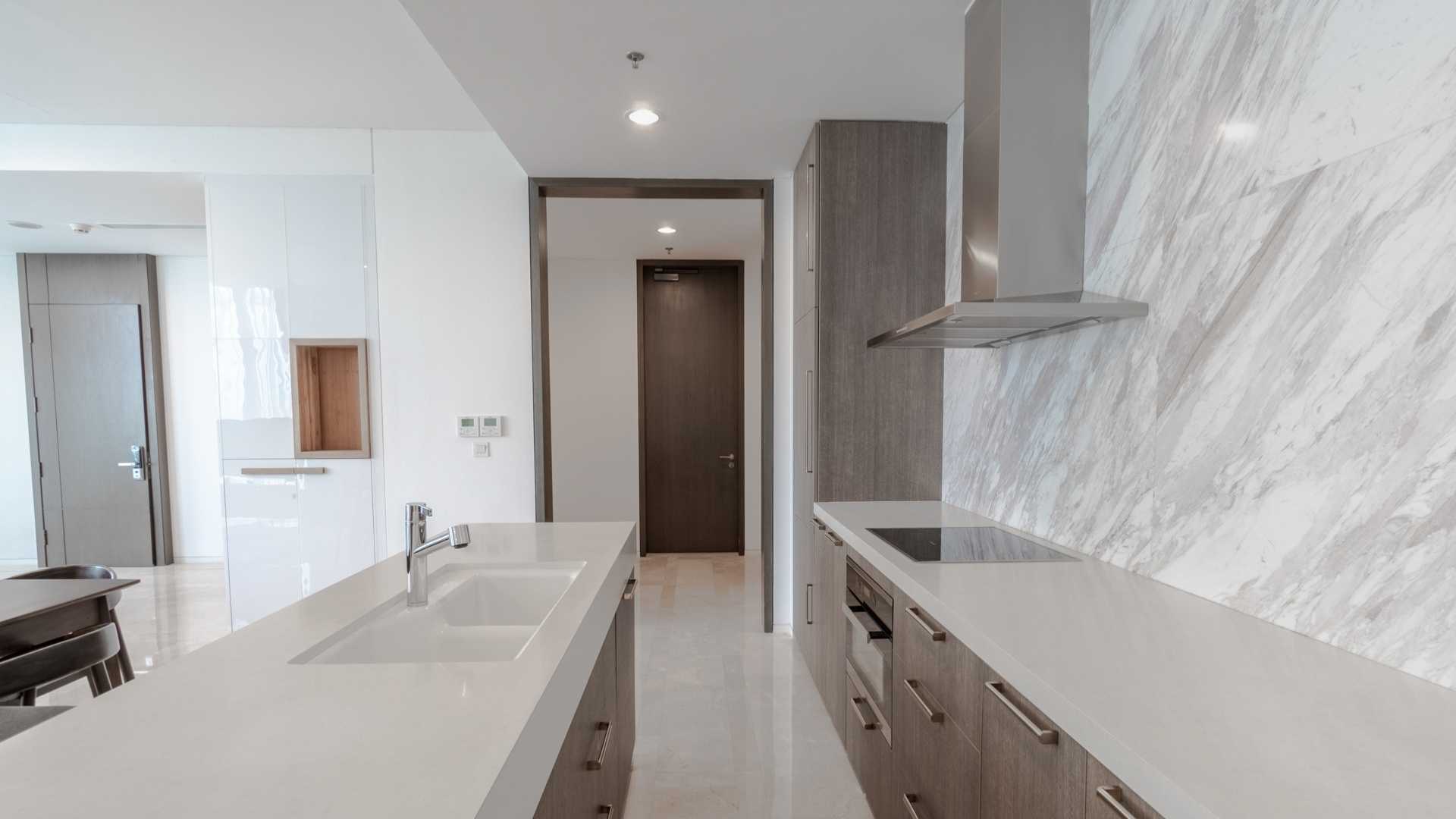 Refined 3BR Living at Verde Two