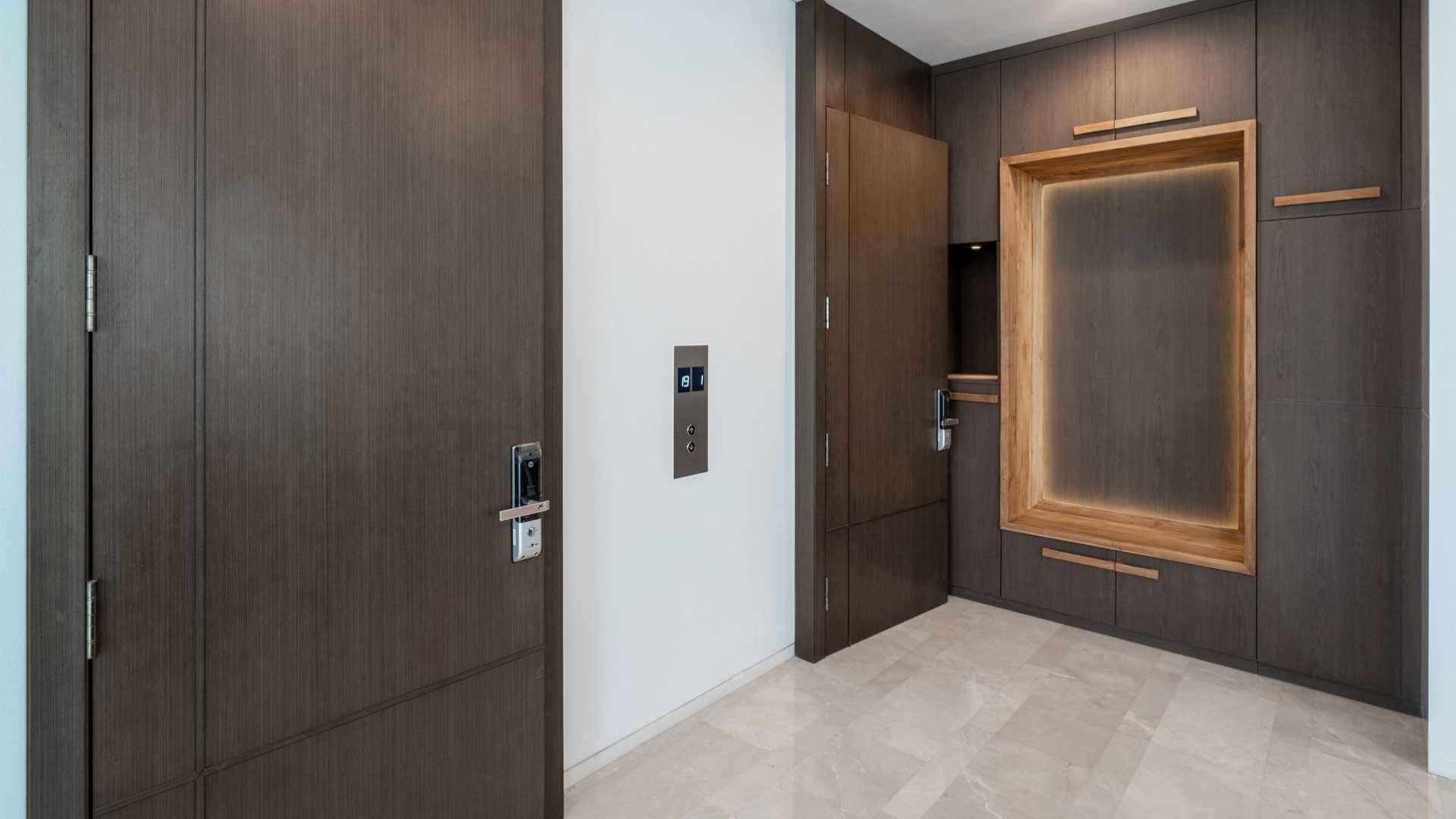Refined 3BR Living at Verde Two