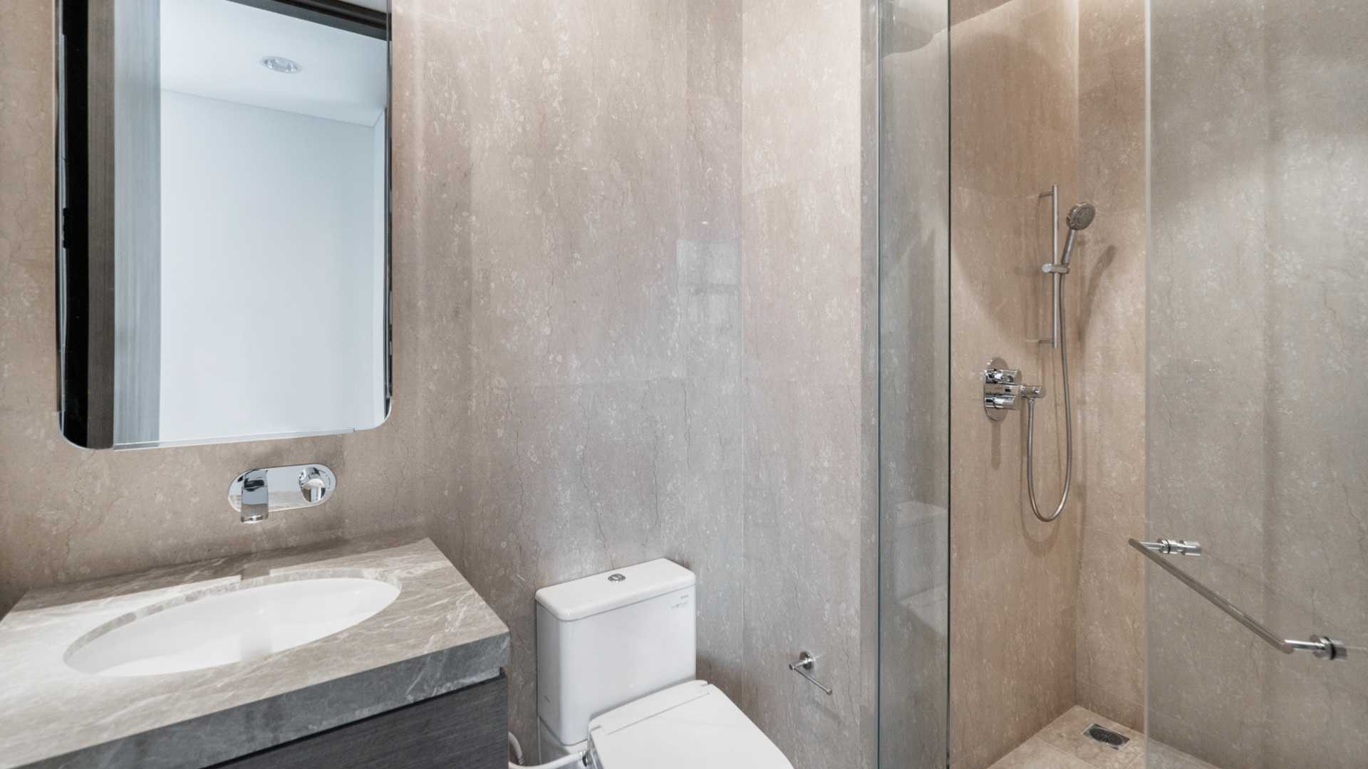 Refined 3BR Living at Verde Two