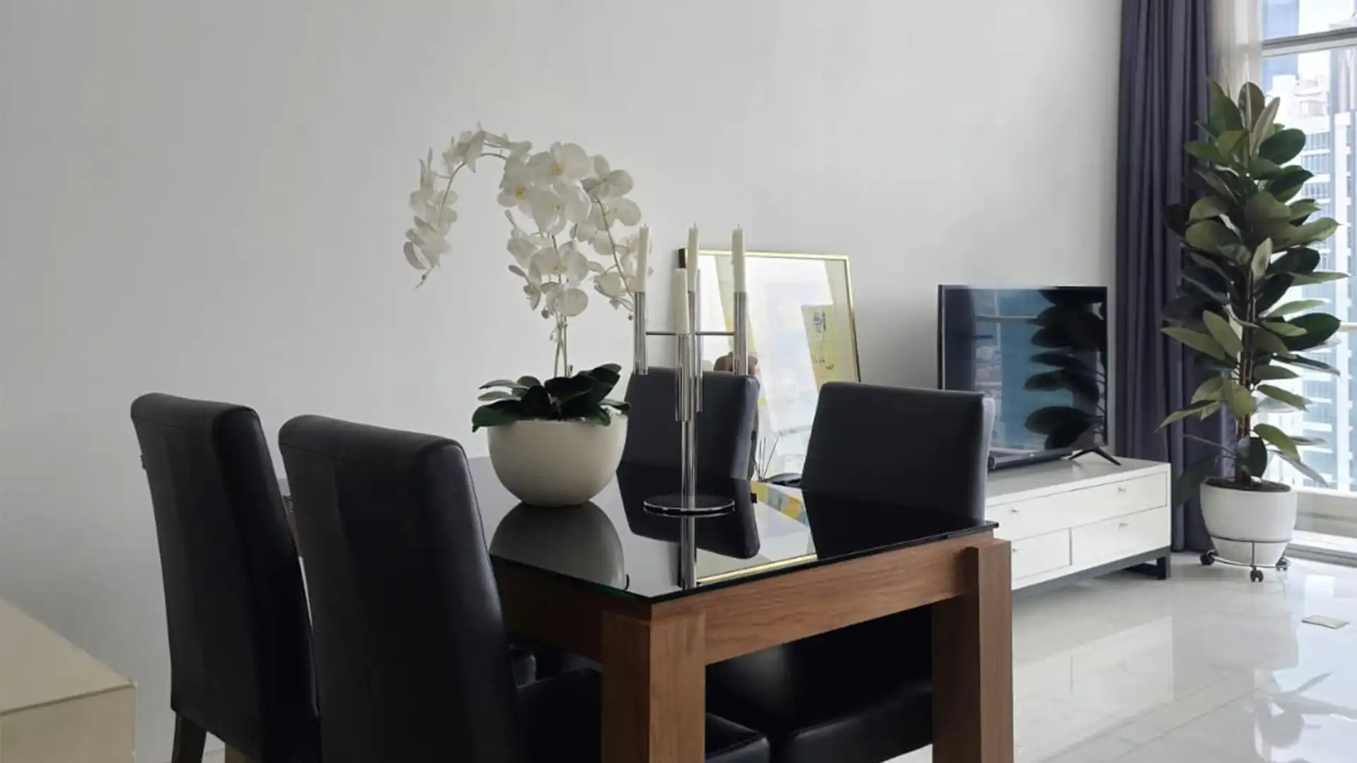 Verde Two – Modern 2BR Apartment