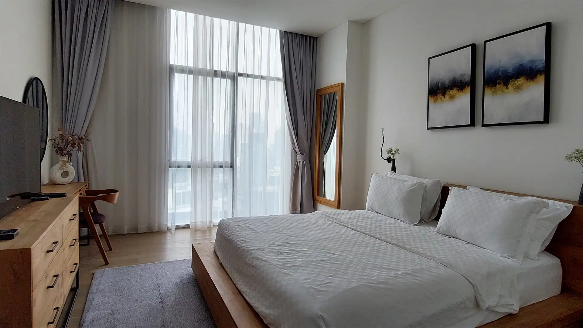 Spacious Modern 2BR Residence – Verde Two