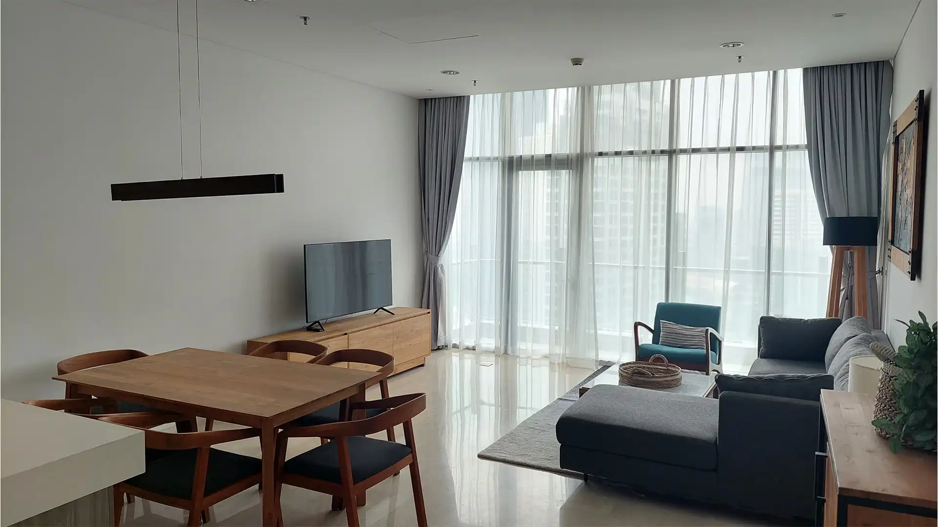 Spacious Modern 2BR Residence – Verde Two